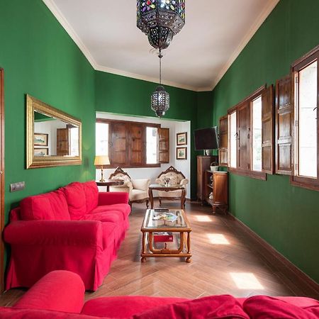 Homeforguest New Duplex With Rooftop Next To Arucas Cathedral Exterior photo